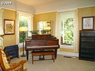 [photo of piano room]